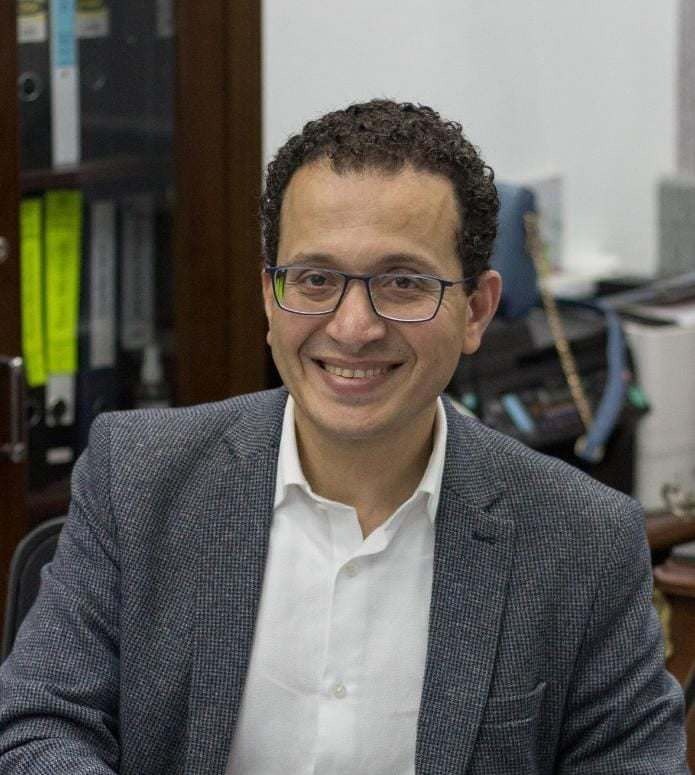 د.ممدوح عيسى