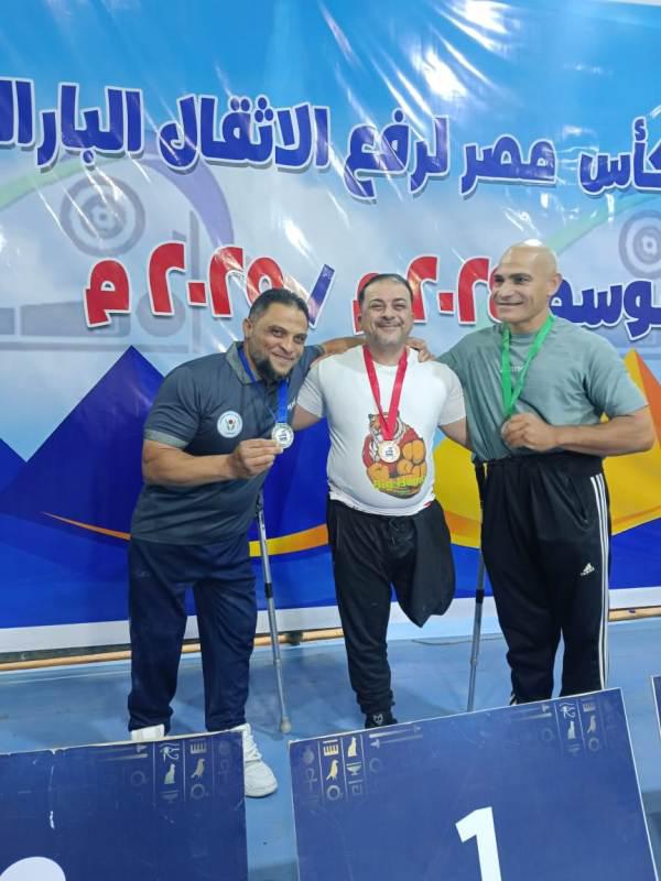 أبطال فريق رفع الأثقال بنادي الحرية البورسعيدي للمعاقين
