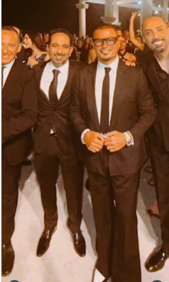 عمرو دياب في حفل زفاف ابنة رجل الأعمال عمر شلبي