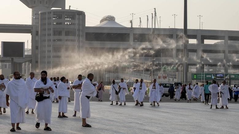 أداء مناسك الحج