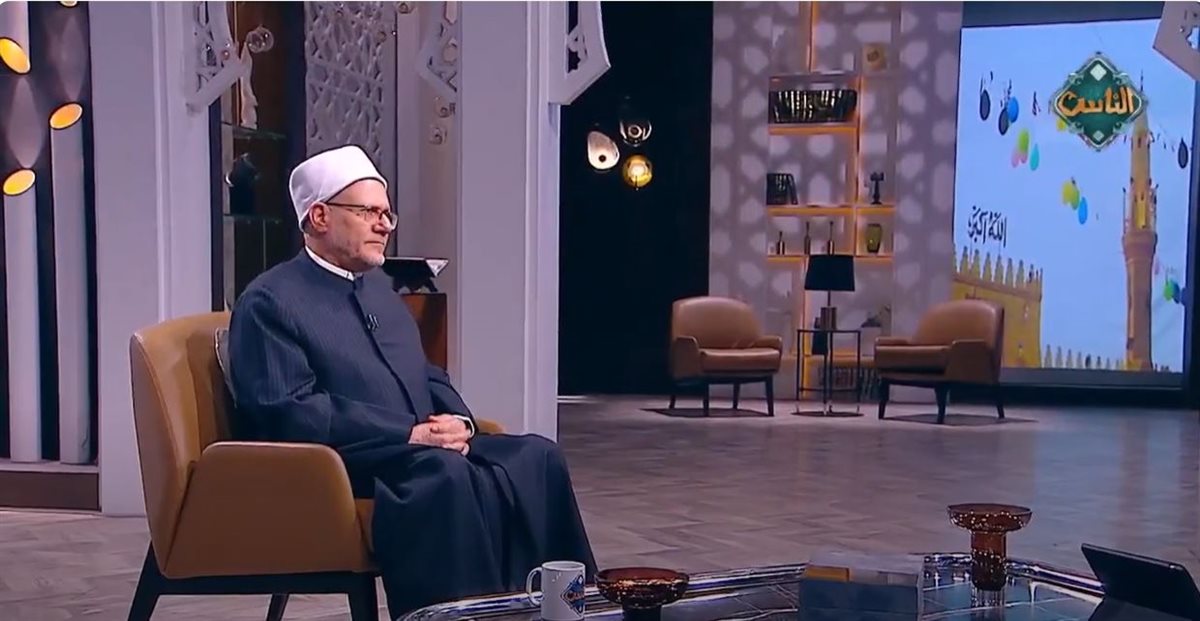 الدكتور شوقي علام