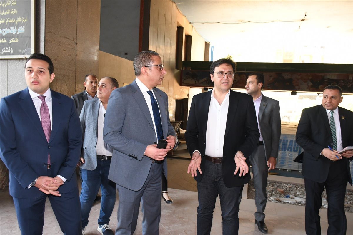 وزير الثقافة ومحافظ الفيوم يتفقدان أعمال التطوير والصيانة بقصر ثقافة الفيوم<br>