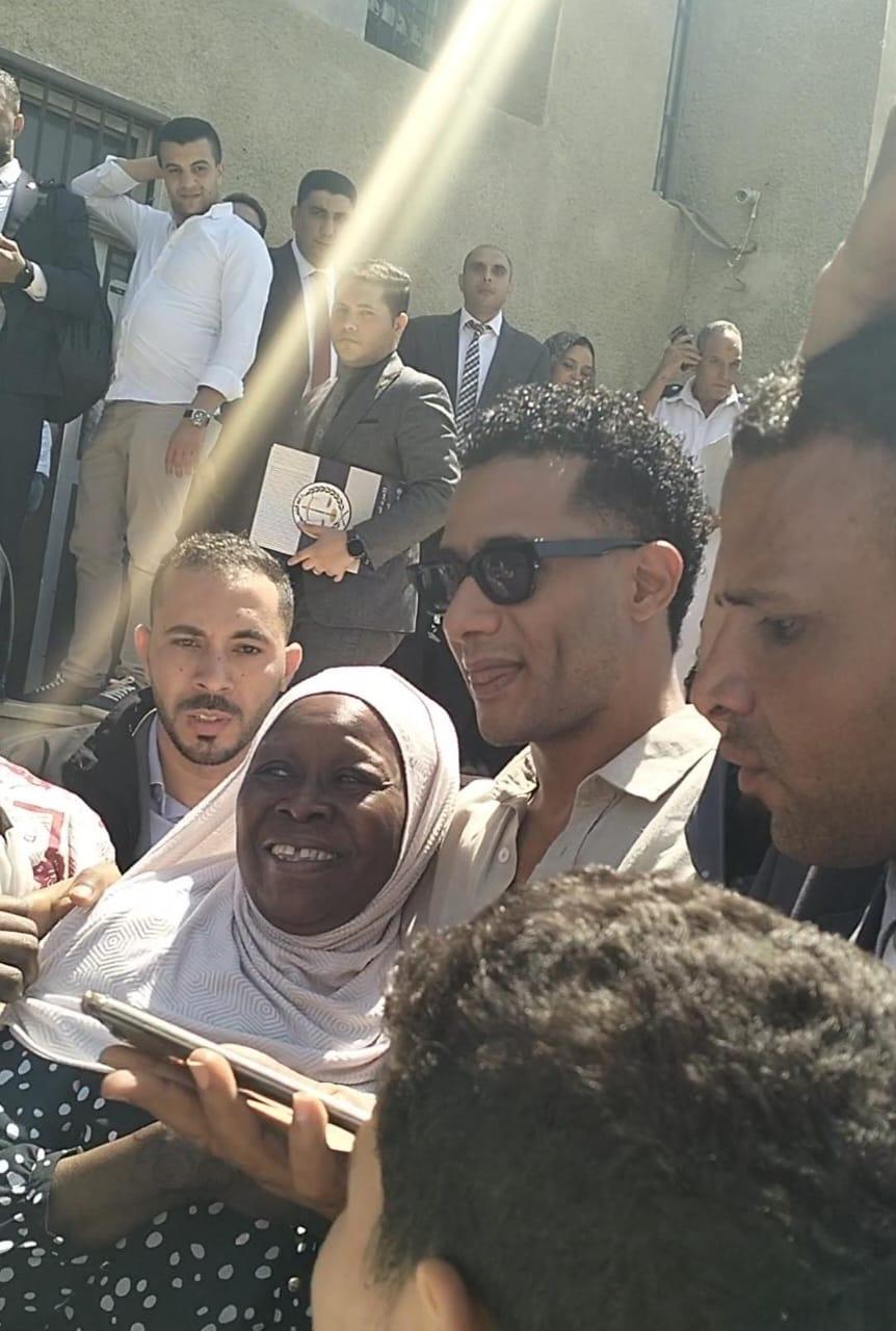 محمد رمضان أثناء مغادرة المحكمة&nbsp;