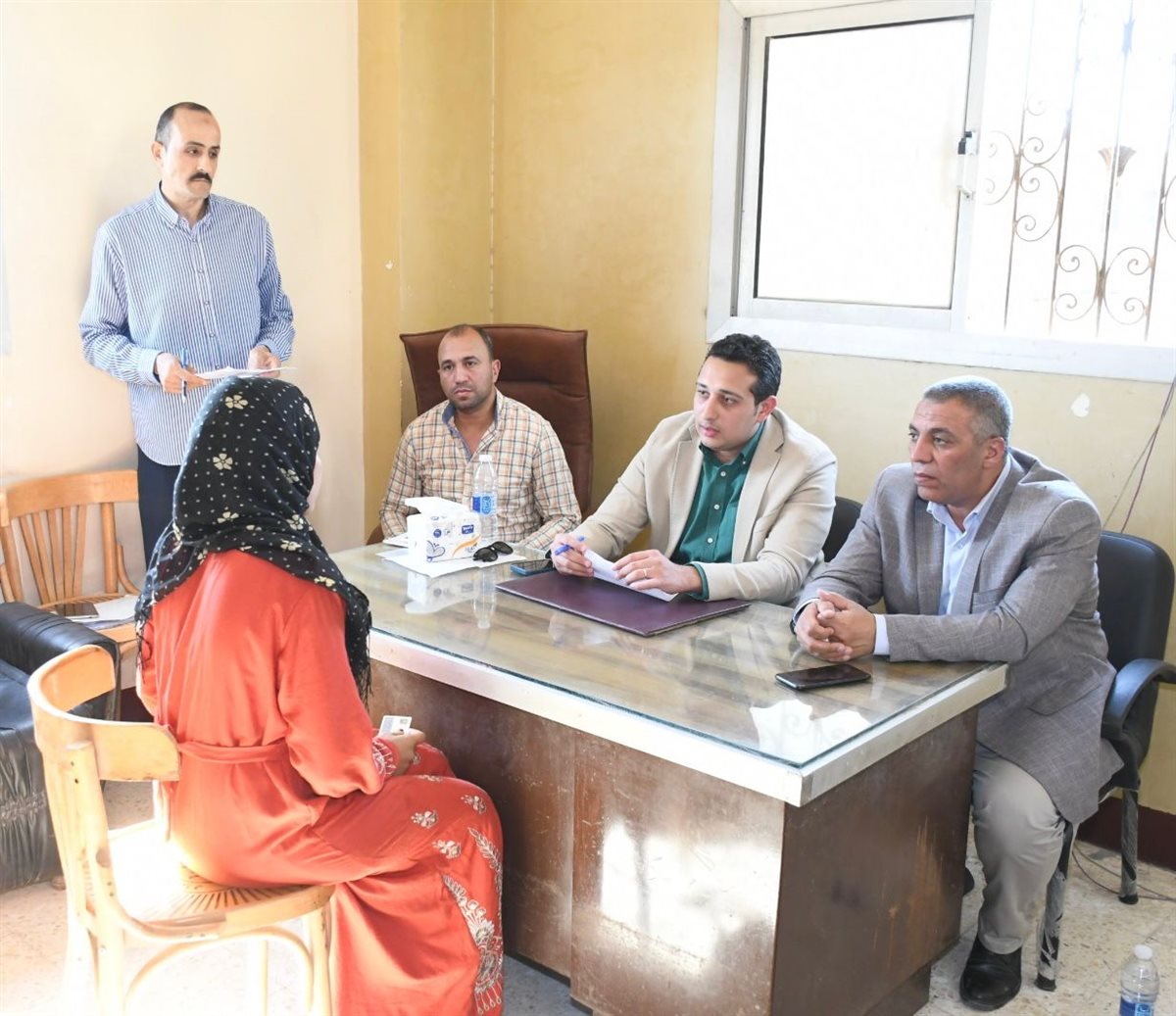 نائب محافظ الفيوم يعقد لقاءً لخدمة المواطنين بقرية الناصرية مركز الفيوم