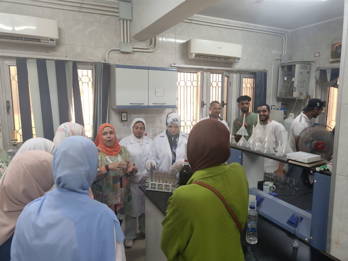 مياه الفيوم: تستقبل طلاب زراعة الفيوم لتعزيز الجانب العملي والتطبيقي