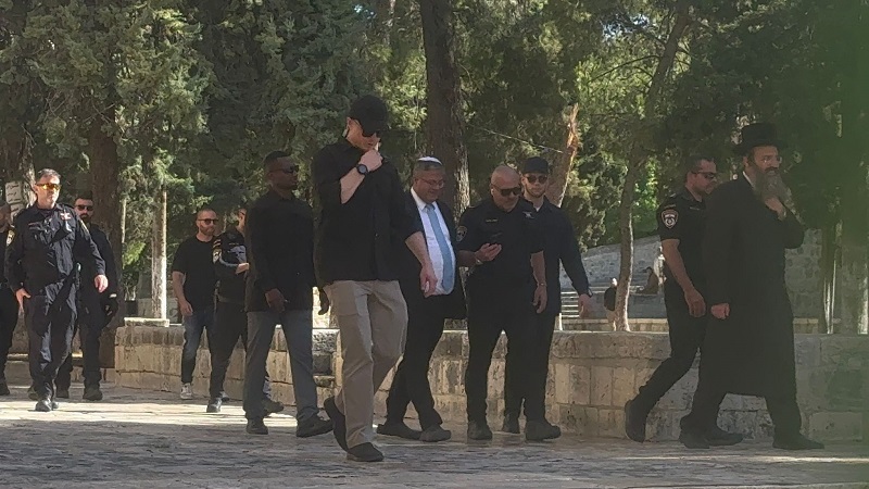 بن غفير يقتحم المسجد الأقصى