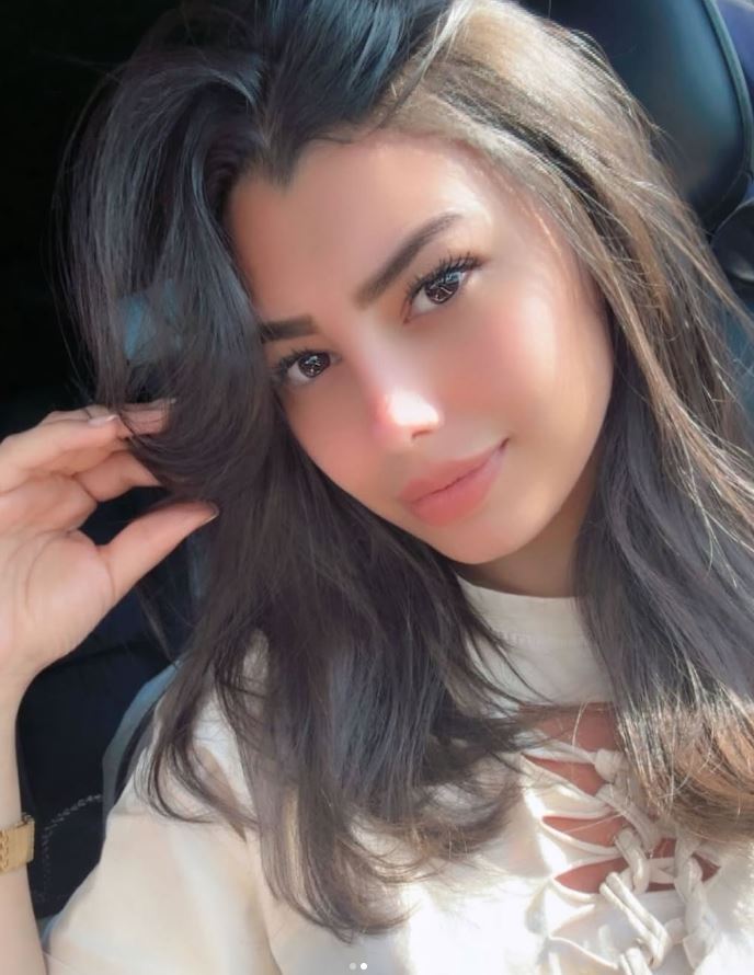 نور عاطف خطيبة المطرب محمد رشاد