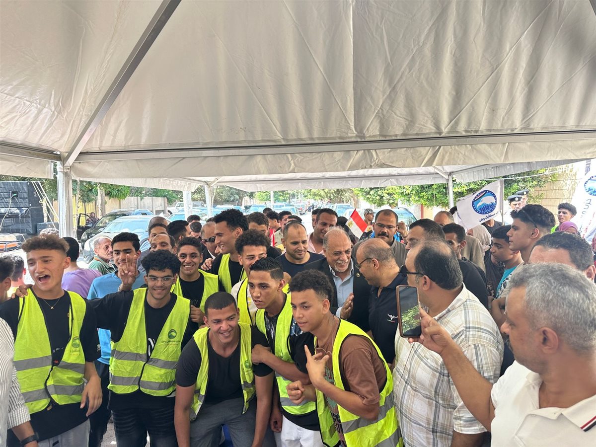 زعيم الأغلبية البرلمانية&nbsp;