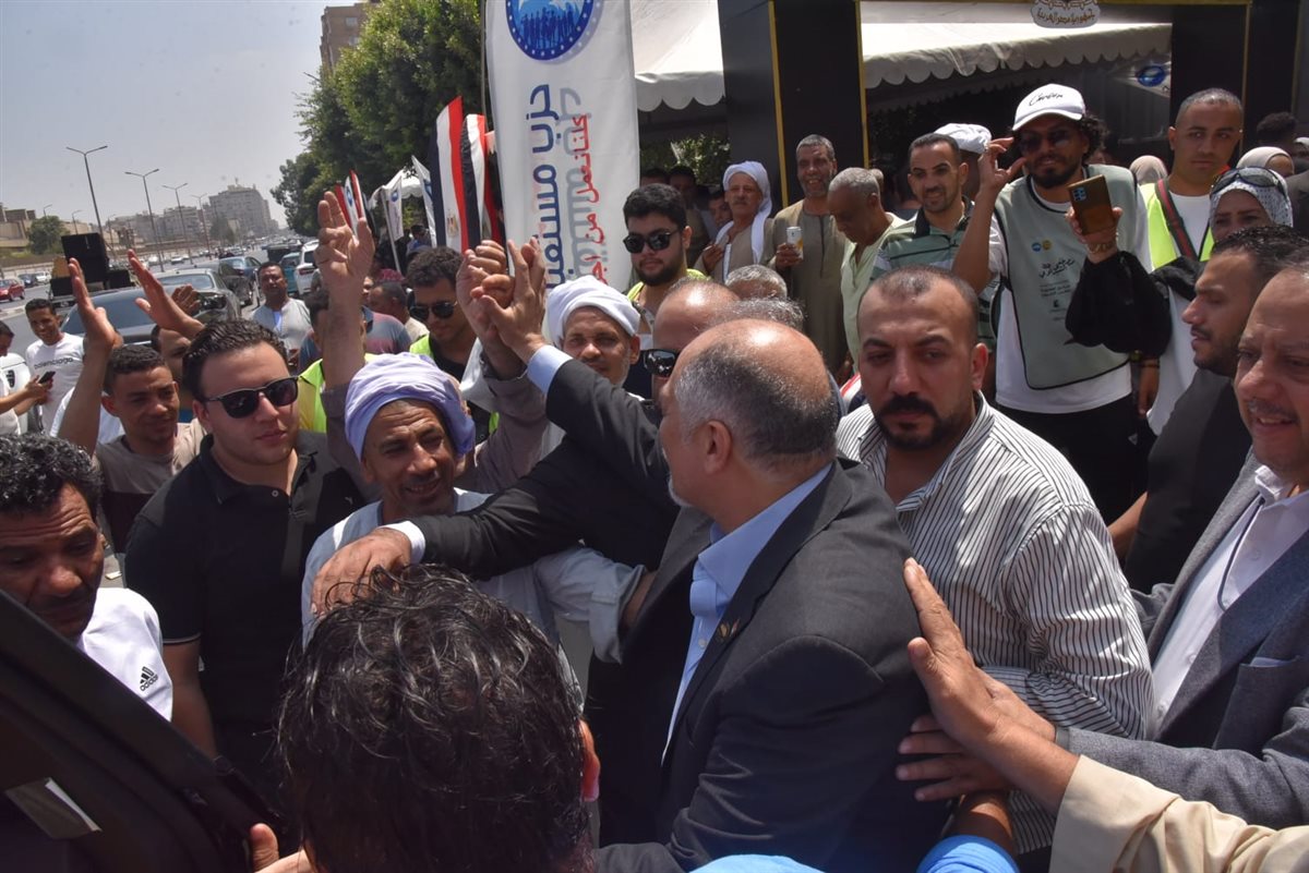 زعيم الأغلبية البرلمانية&nbsp;