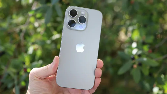 هاتف iPhone 17&nbsp;