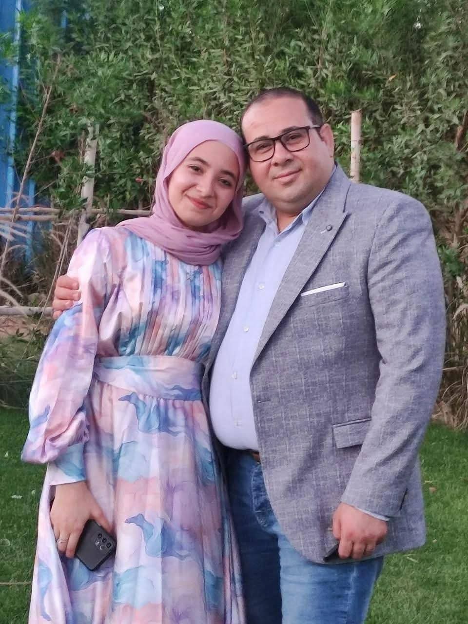 حزن يسود الفيوم.. مهندس ينعي نجليه بعد حادث مأساوي بمدينة 6 أكتوبر وإصابة طفلته الثالثة