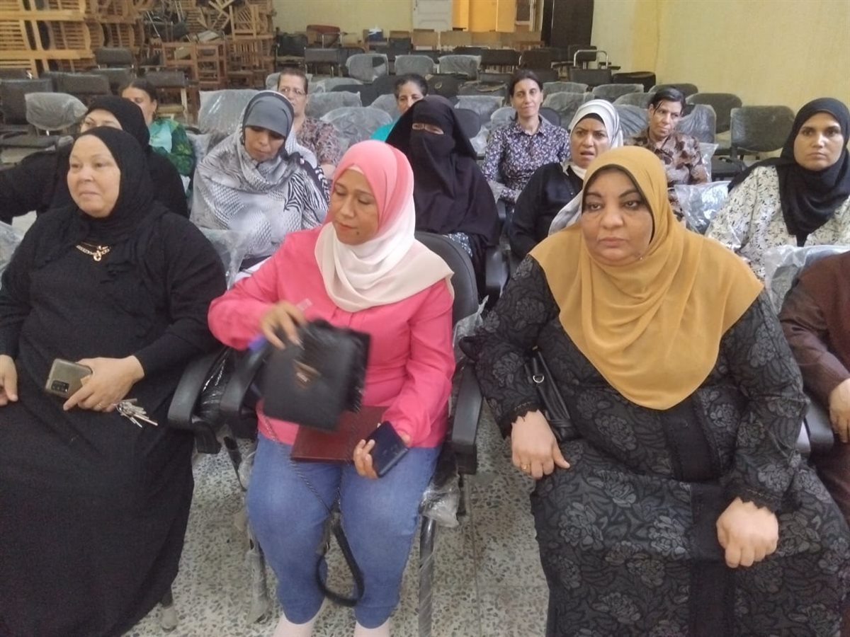 استخدام تكنولوجيا المعلومات والاتصال في مجال الإرشاد الزراعي دورة تدريبية بالفيوم