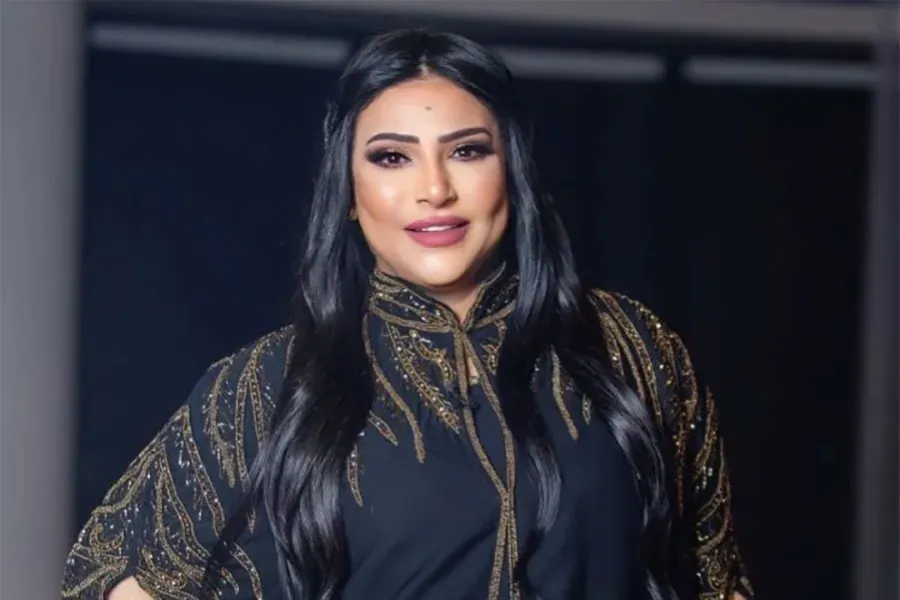 <strong>الفنانة بدرية طلبة </strong>