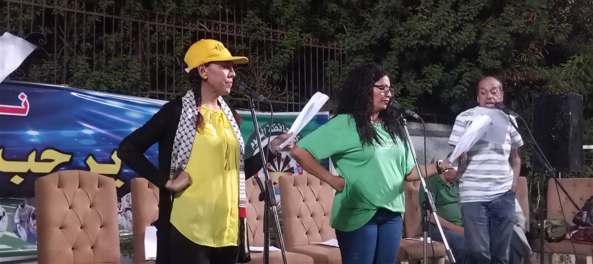 بحضور عدد من الفنانين “مسرح المنوعات” نادى محافظة الفيوم الرياضى <br>