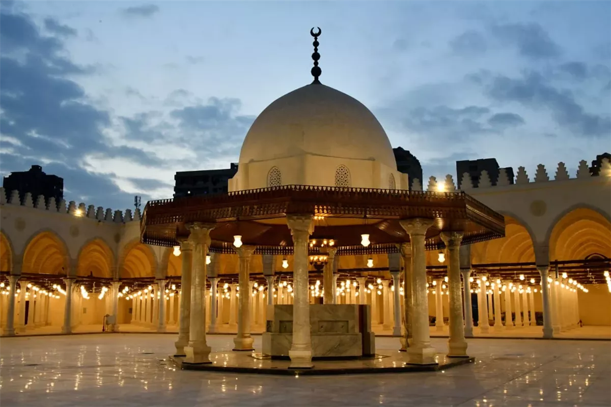<strong>مسجد عمرو بن العاص</strong>