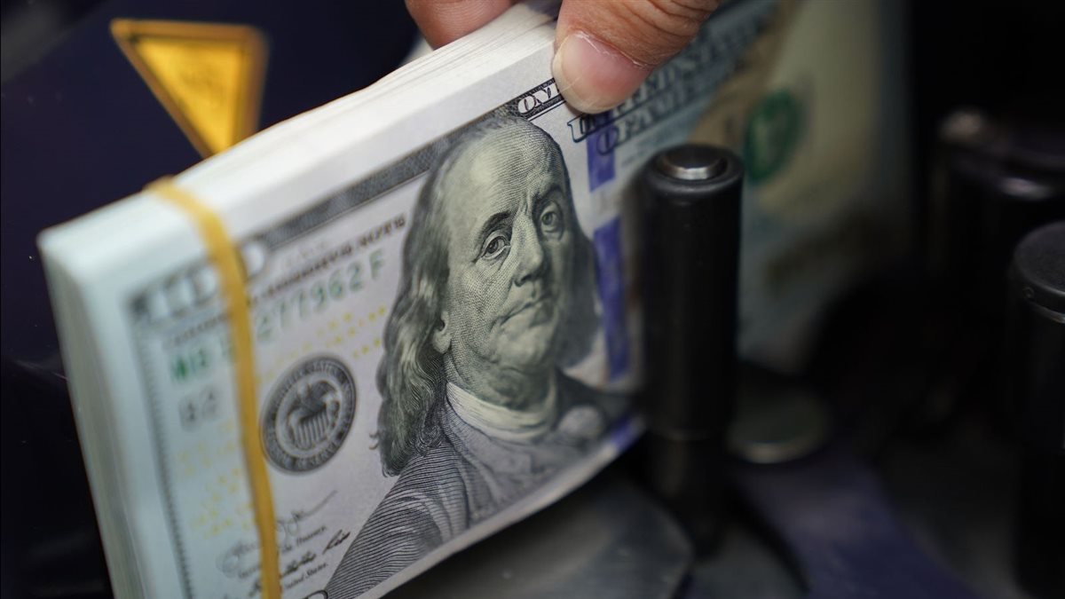 سعر الدولار والعملات الأجنبية مقابل الجنيه اليوم الجمعة 21- 3- 2025
