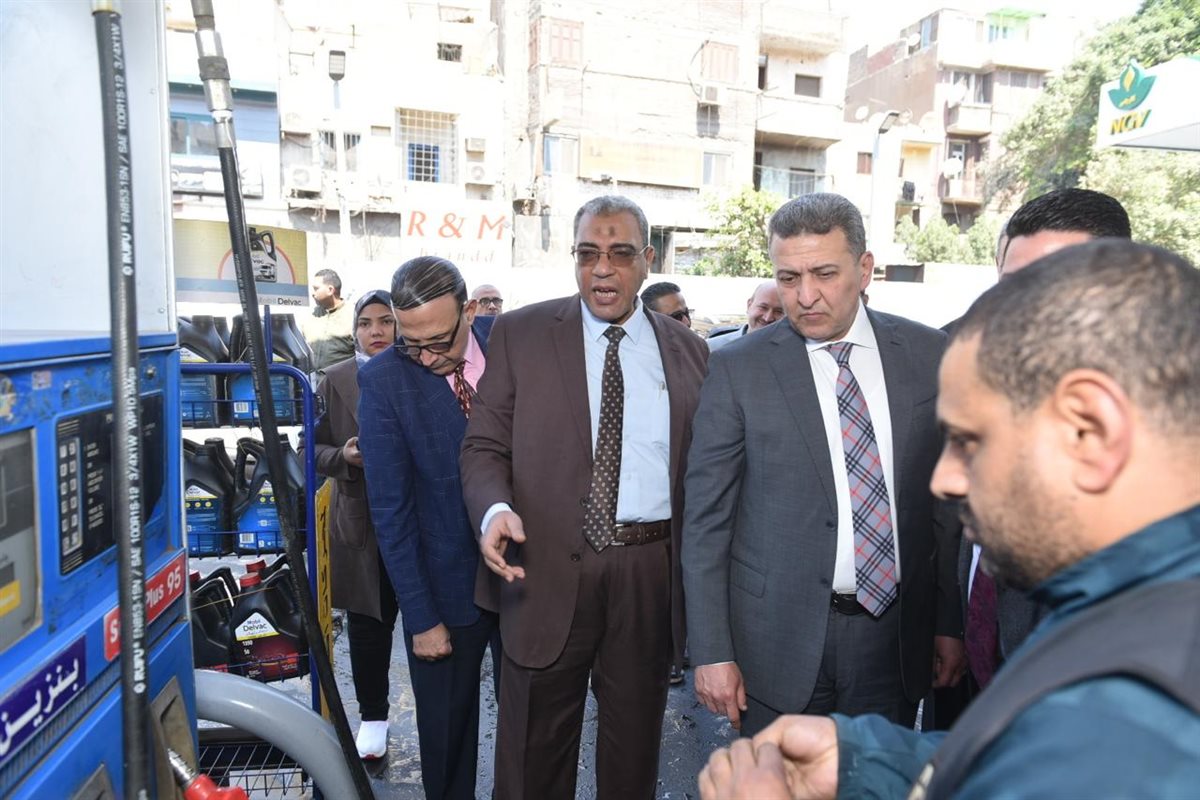 تفقد محطات الوقود