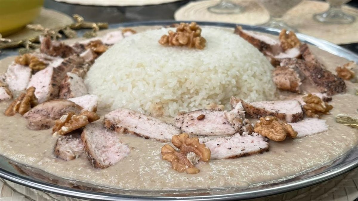 الشركسية بالفراخ في البيت