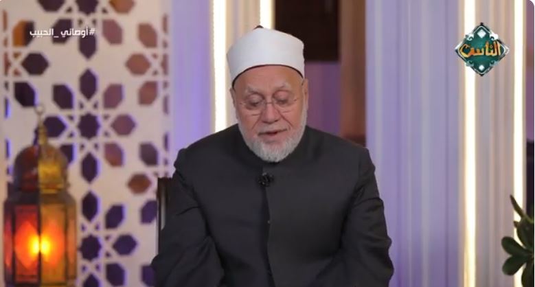 <strong> الدكتور محمد مهنا أستاذ الشريعة والقانون بجامعة الأزهر</strong>