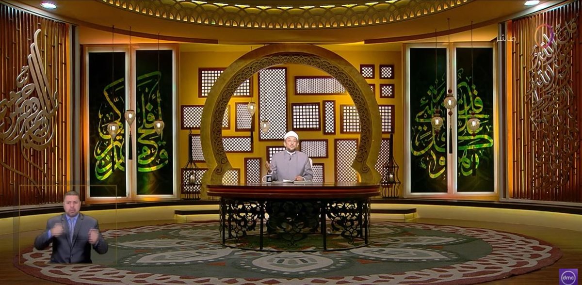 <strong>الشيخ رمضان عبد المعز </strong>