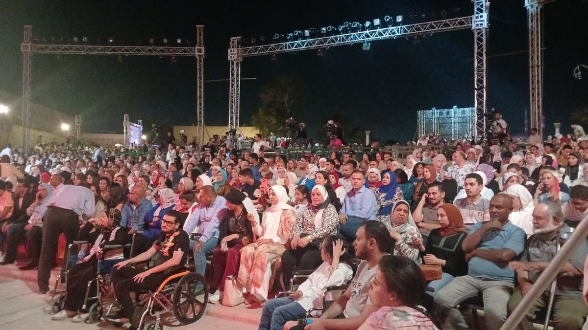 حضور كامل العدد لحفل إيهاب توفيق في مهرجان القلعة