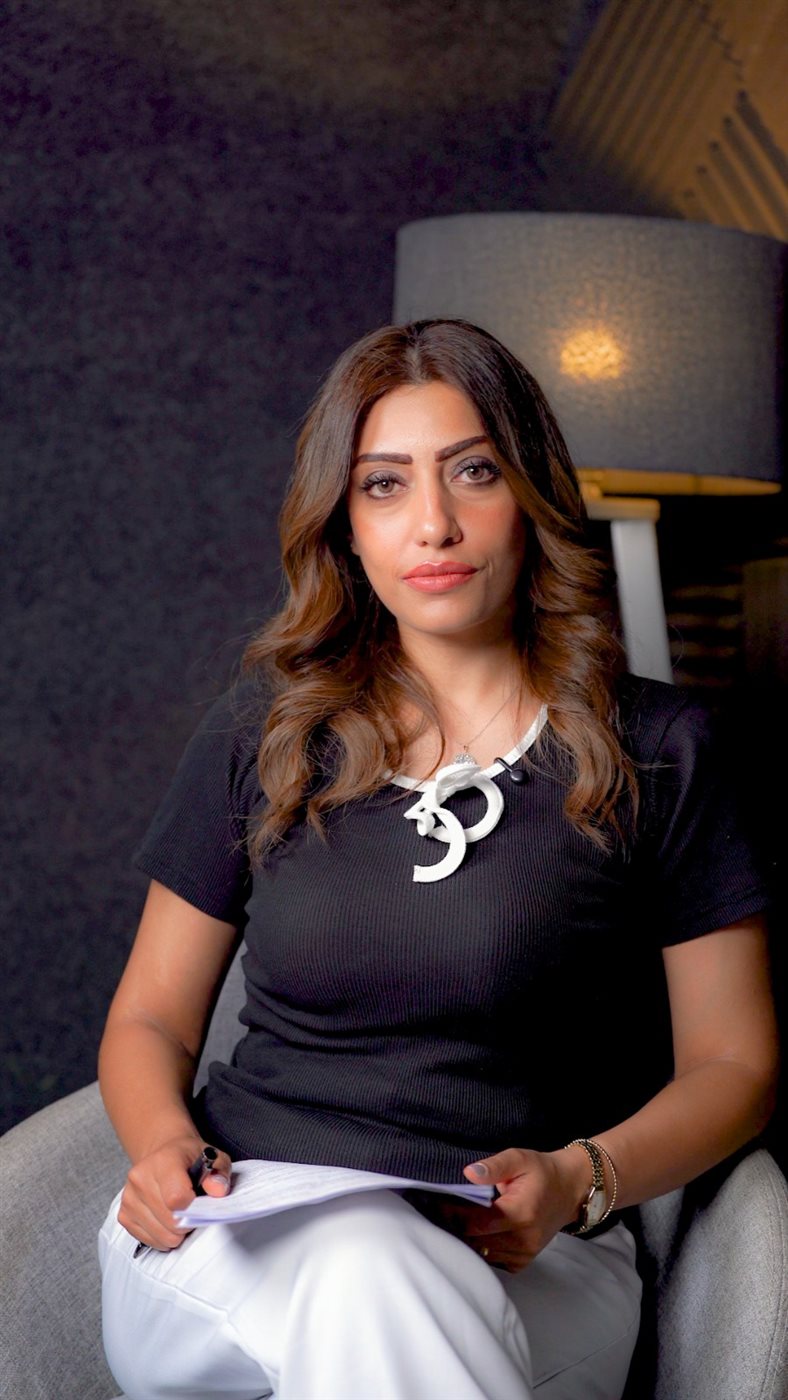 <strong>الزميلة سارة محي&nbsp;</strong>