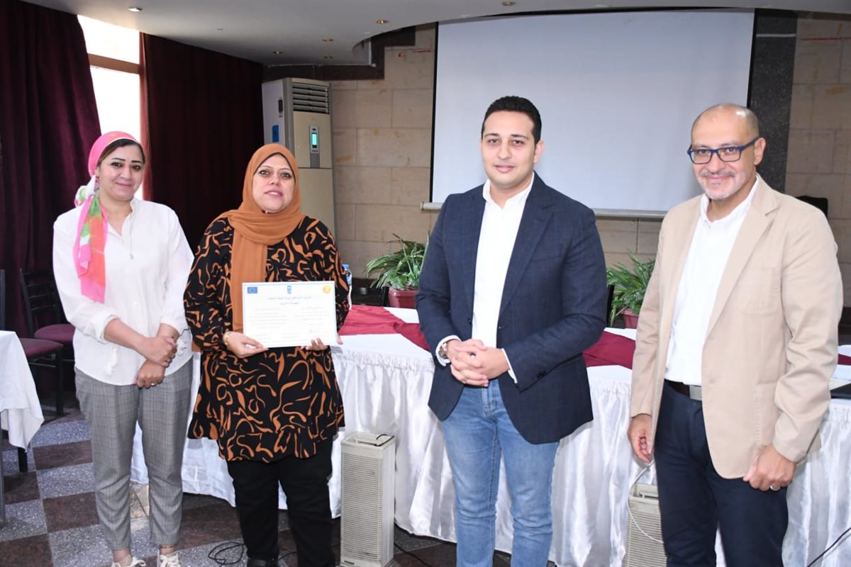 نائب محافظ الفيوم يُكرم المشاركين بالبرنامج التدريبي