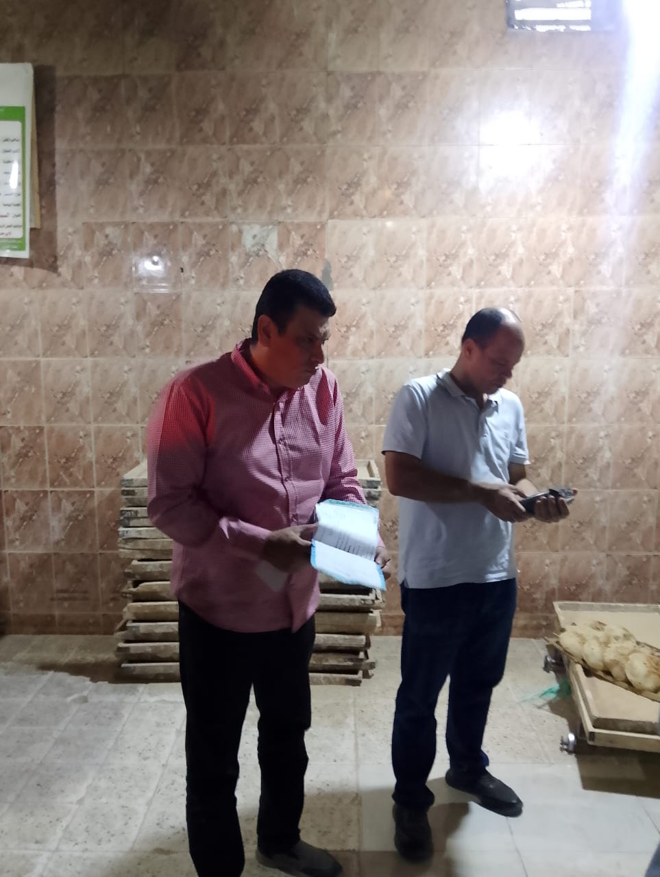 تموين الفيوم يضبط 98 مخالفة تموينية متنوعة خلال حملة مكبرة على الأسواق