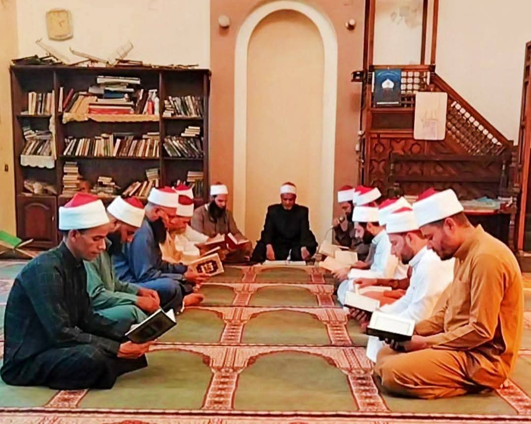 مقارئ الأئمة تزين مساجد الفيوم في شهر ميلاد الحبيب