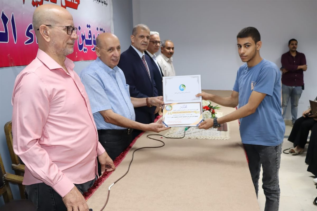 مياه الفيوم” تكرّم 49 من أبناء العاملين المتفوقين دراسيًا