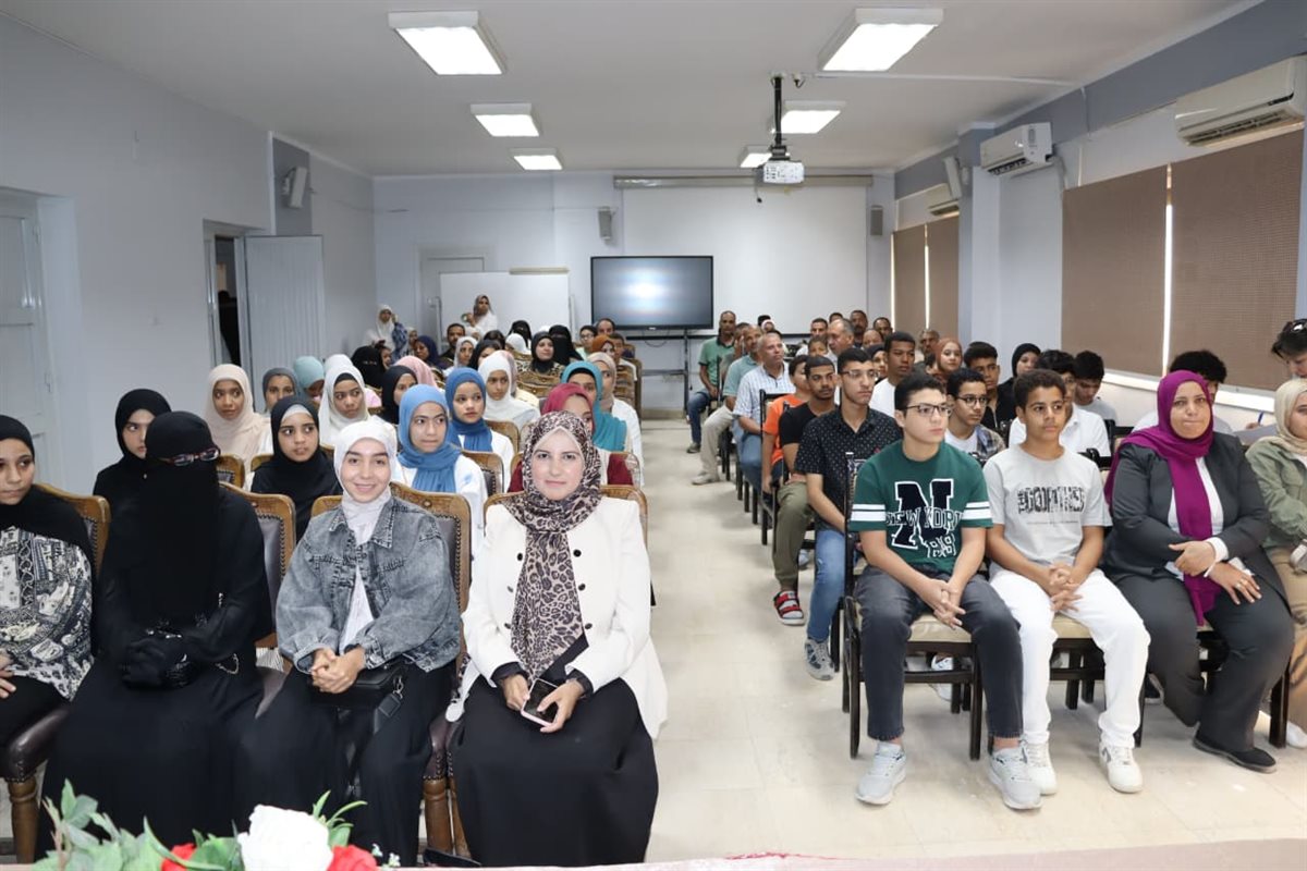 مياه الفيوم” تكرّم 49 من أبناء العاملين المتفوقين دراسيًا