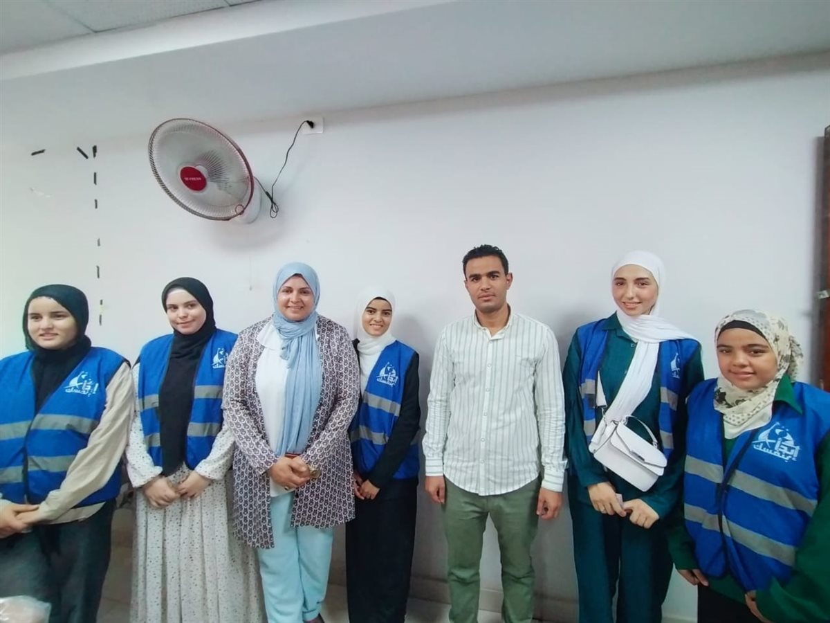 رئيس مركز ابشواى : توزيع 500 شنطة مدرسية و500 جنيه للزي المدرسي بطبهار