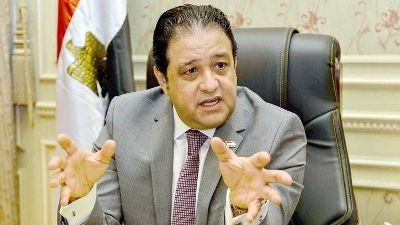 <strong>علاء عابد</strong>