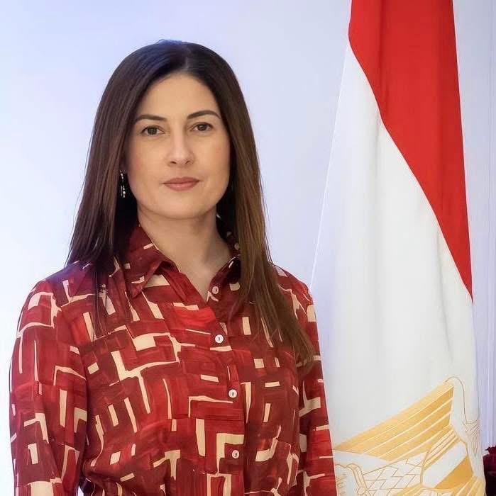 السفيرة ابتسام رخا حسن