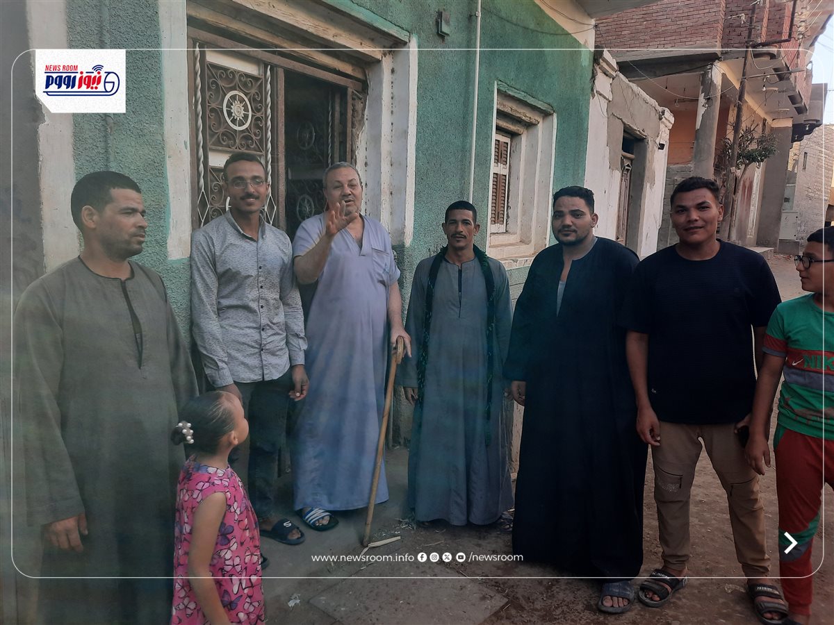 اهالي القرية بالمنيا