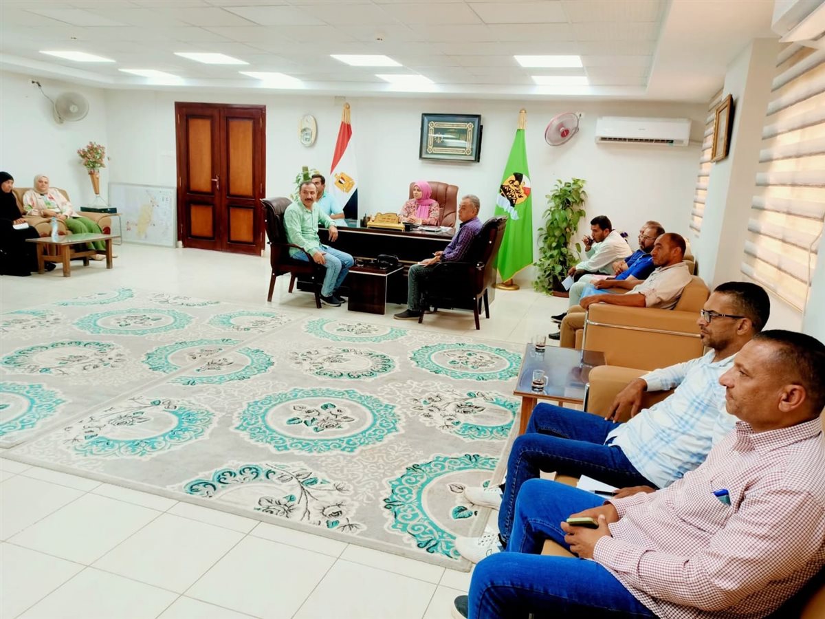 رئيس مركز ابشواى: إستمرار المتابعة الميدانية والرصد لمنع أي تعديات على الأراضي الزراعية<br>