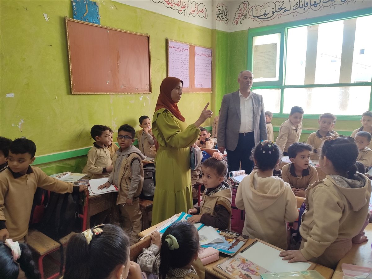 مدير عام إدارة أبشواي التعليمية يتفقد مدارس قطاع أبو جنشو وأبشواي
