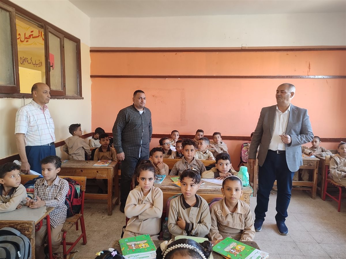 مدير عام إدارة أبشواي التعليمية يتفقد مدارس قطاع أبو جنشو وأبشواي