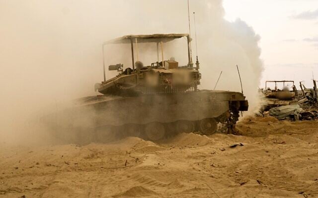 دبابة إسرائيلية في غزة