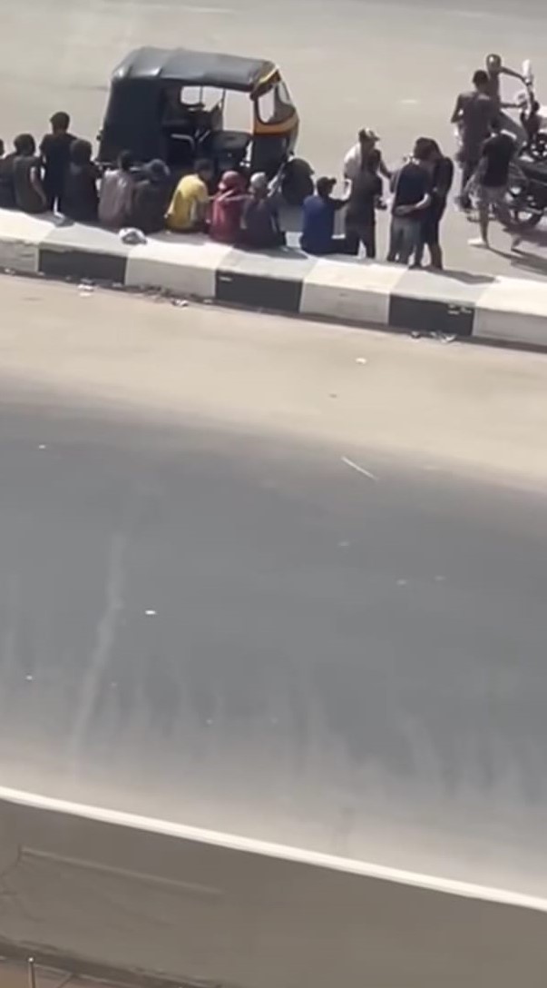 المدمنين مصطفين&nbsp;