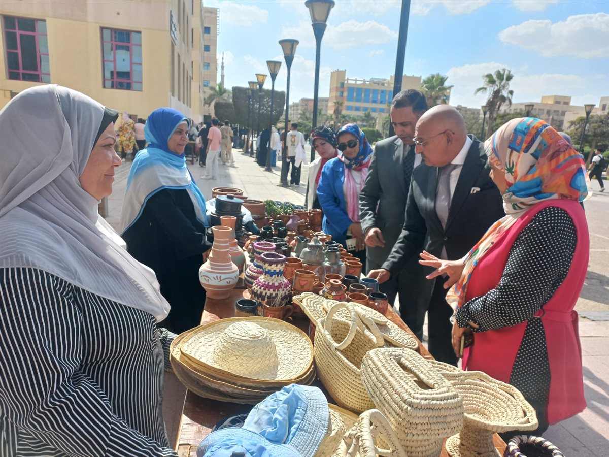 للعام الثالث على التوالي.. جامعة 6 أكتوبر تستضيف معرض
