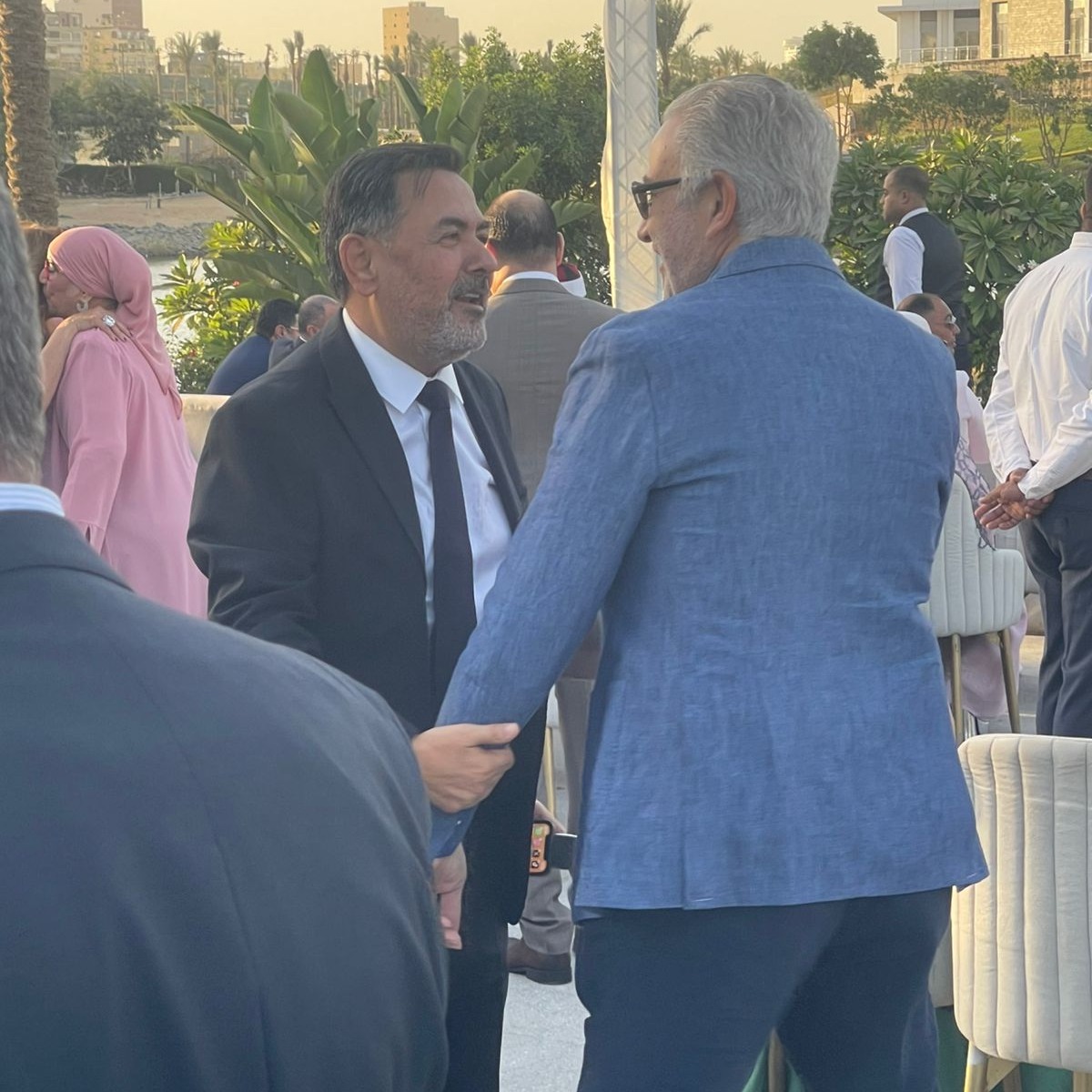 الإعلامي خيري رمضان يحتفل بعقد قران نجله
