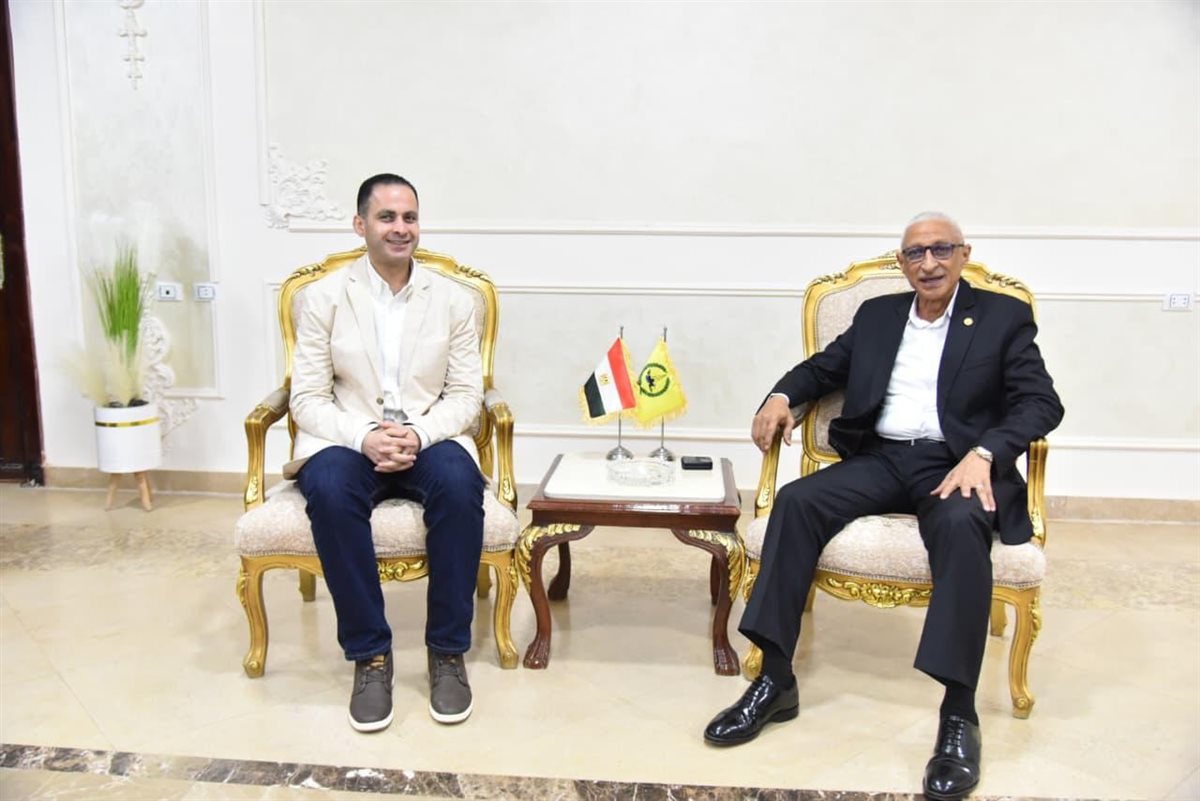 571244963_1377284217775328_7001322783872461752_n