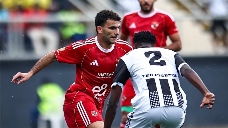 لاعب الأهلي أحمد سيد زيزو