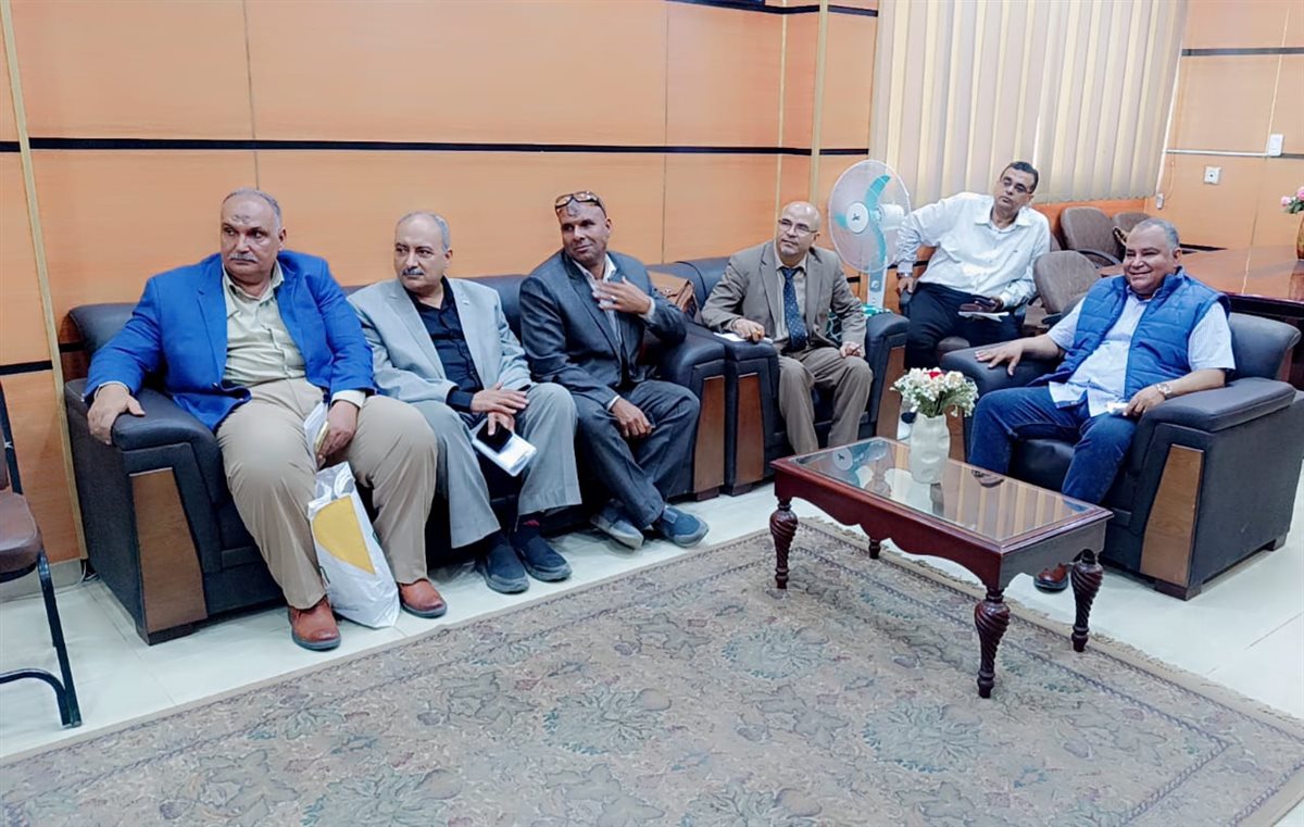 استعدادات مكثفة للأنتهاء من جاهزية اللجان الانتخابية بمدارس الفيوم