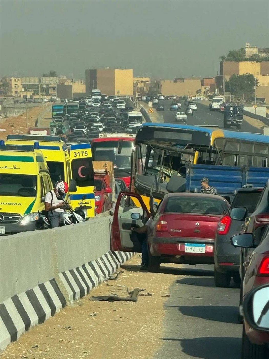 شلل مرورى بالطريق&nbsp;
