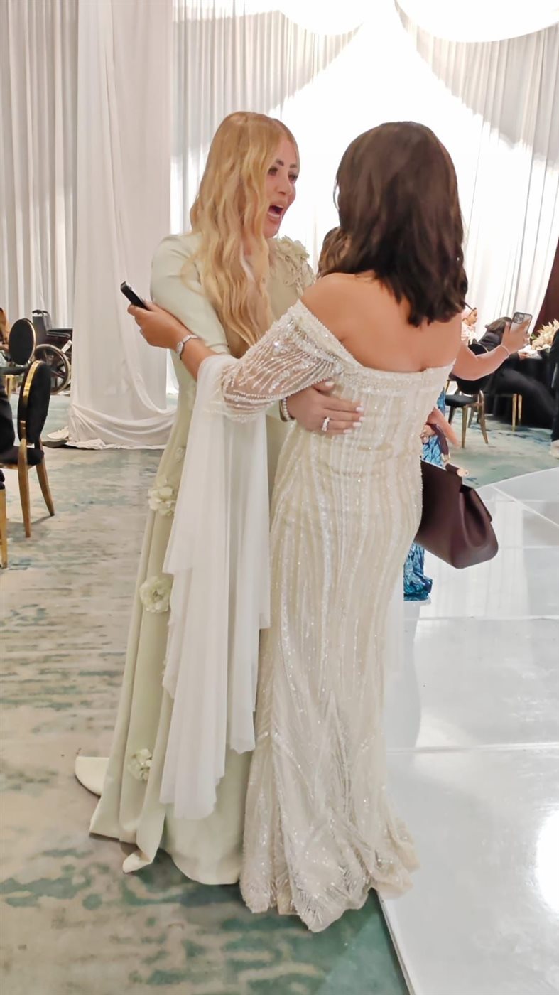 حفل زفاف ابنة الإعلامية عزة مصطفى