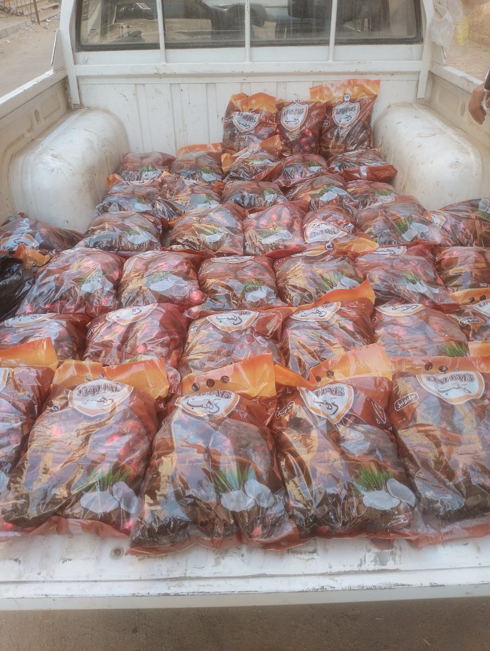 تموين الفيوم يضبط 675 لتر بنزين 80 لدي أحد تجار السوق السوداء <br>