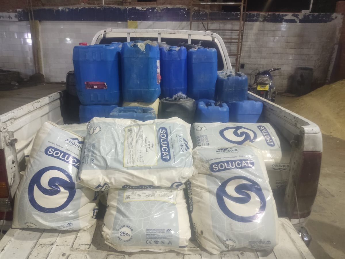 تموين الفيوم يضبط 675 لتر بنزين 80 لدي أحد تجار السوق السوداء <br>