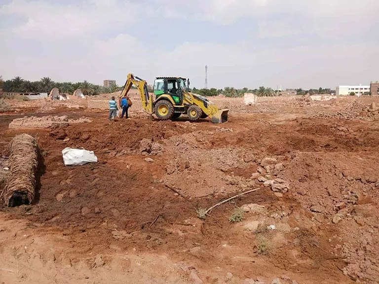 نقل رفات 8500 جثمان من إحدى المقابر في الوادي الجديد